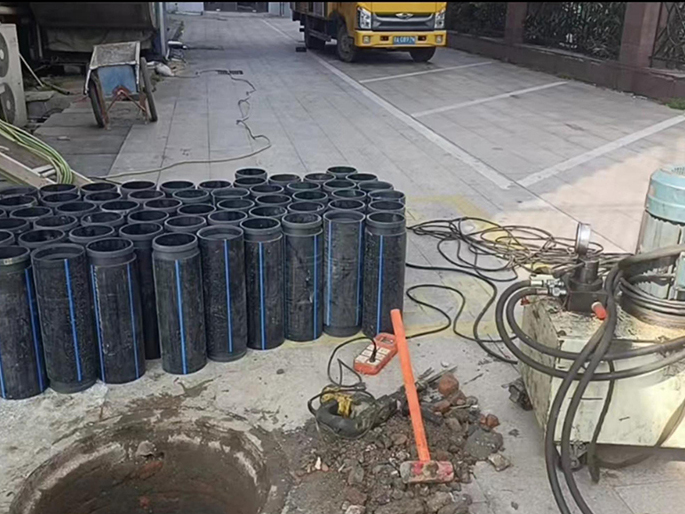 屯留PE置换管厂家 DN315置换管 非开挖管短管置换